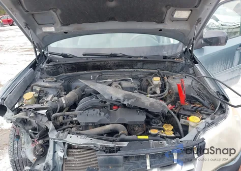 2011 Subaru Forester 2.5X z USA, uszkodzony, nr VIN JF2SHBBC9BH749261